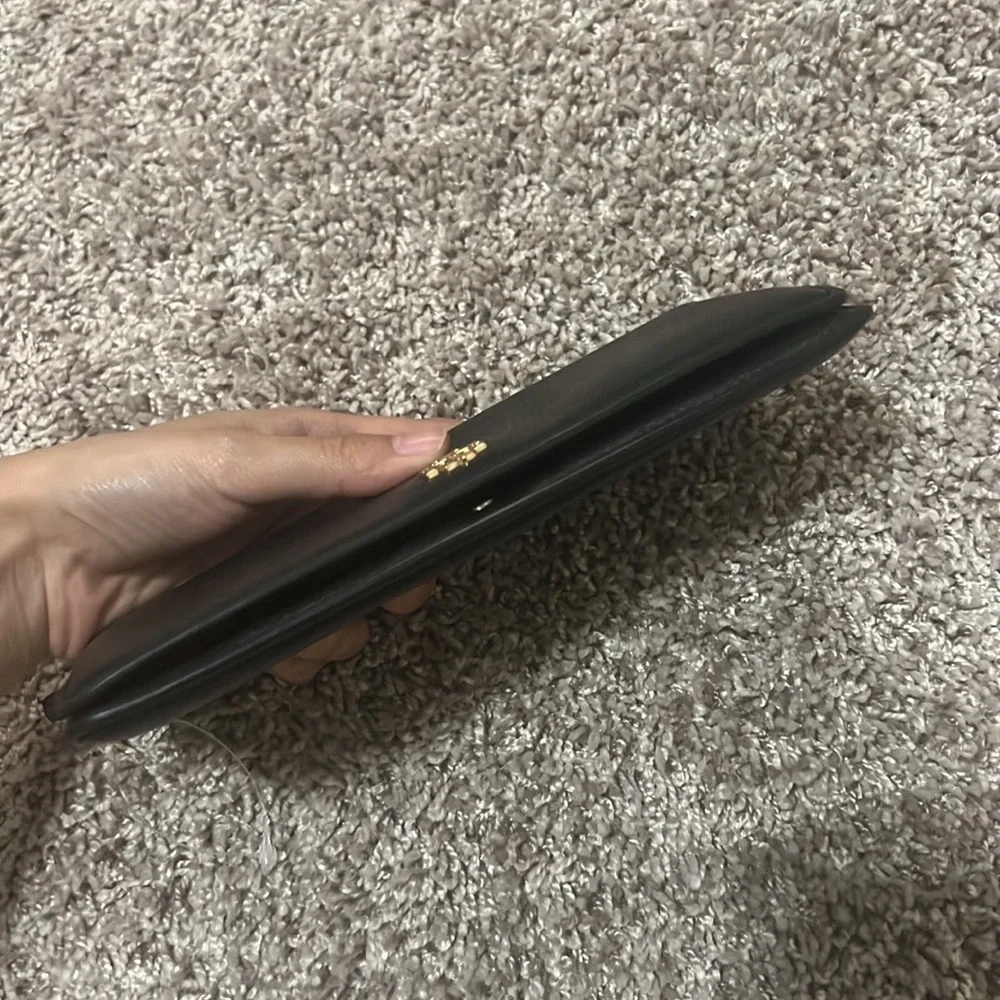 Tory Burch wallet - Picture 3 of 10